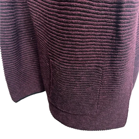 PUREJILL / Black & Maroon Cardigan Sweater / Medium / Preppy Goth Bohemian - Picture 10 of 13